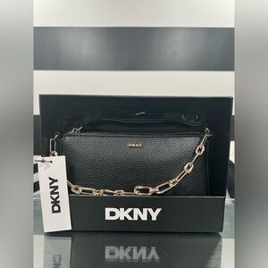 NWT DKNY Blk Bryant Park Demi Crossbody and Shoulder Handbag.
